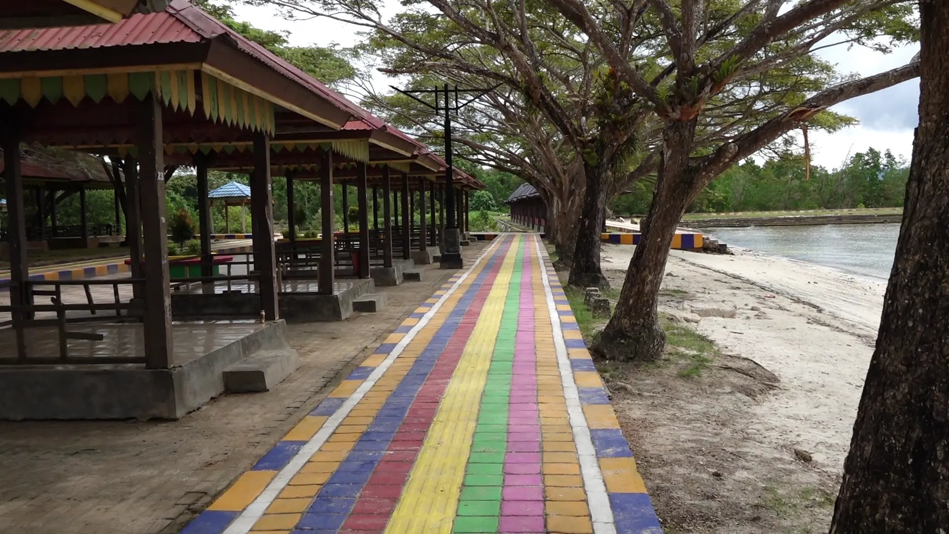 Pantai Nambo